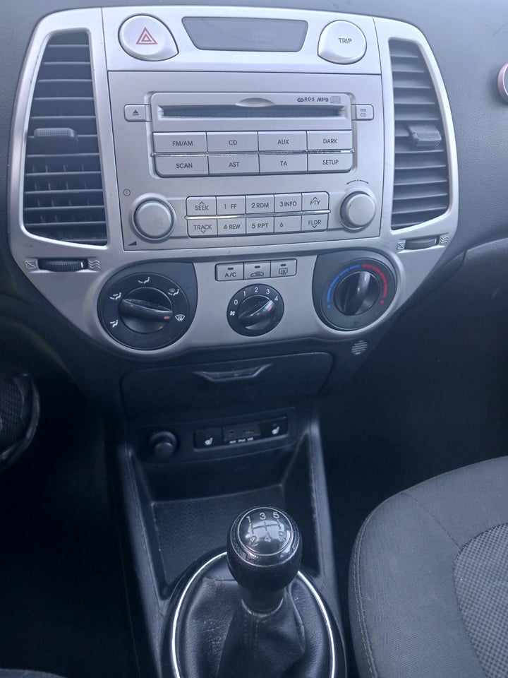 Hyundai i20 1,25 Comfort 5d