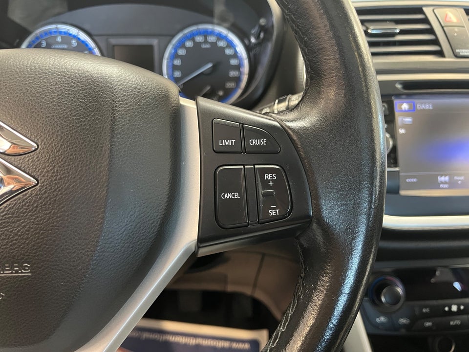 Suzuki S-Cross 1,6 GL 5d