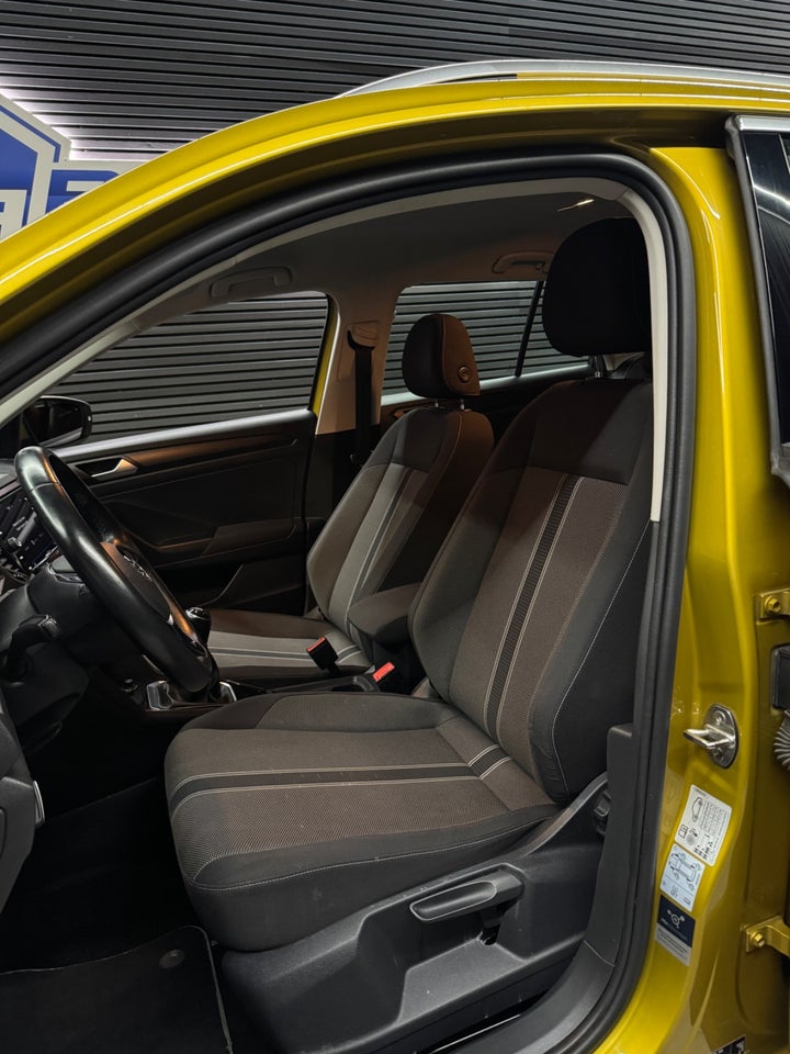 VW T-Roc 1,0 TSi 115 Style 5d