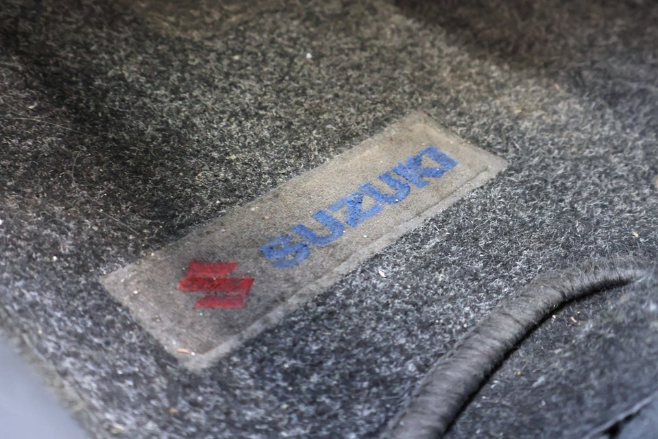 Suzuki Swift 1,3 GL-A 5d