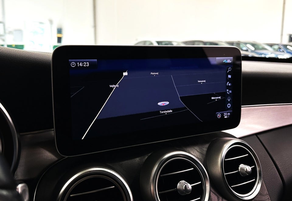 Mercedes C200 1,5 AMG Line stc. aut. 5d