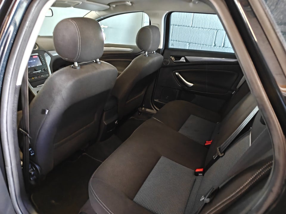 Ford Mondeo 2,0 TDCi 140 Collection stc. 5d