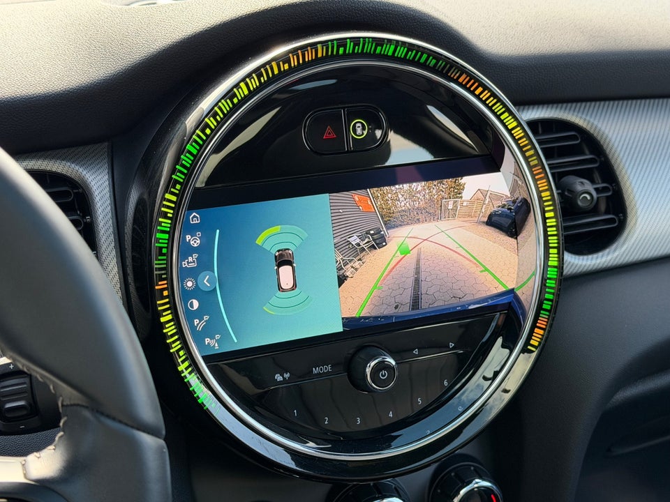 MINI Cooper SE Maximise 3d