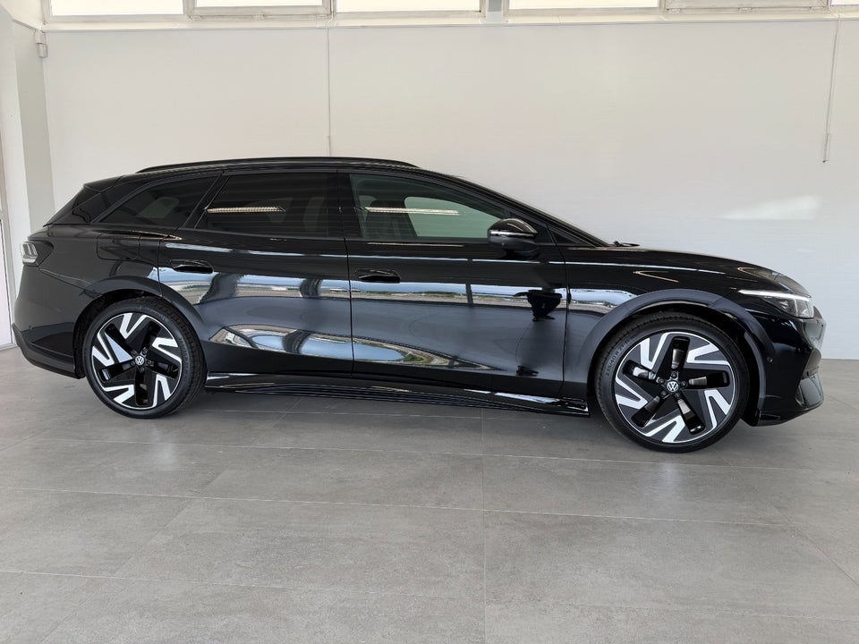 VW ID.7 86 Style S+ Tourer 5d