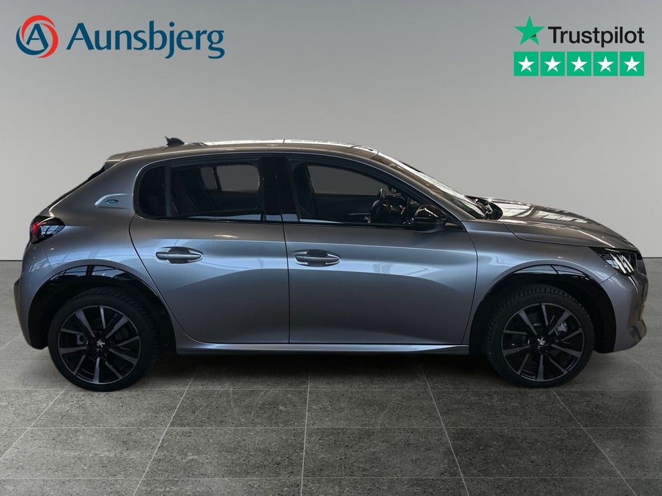 Peugeot e-208 50 GT 5d