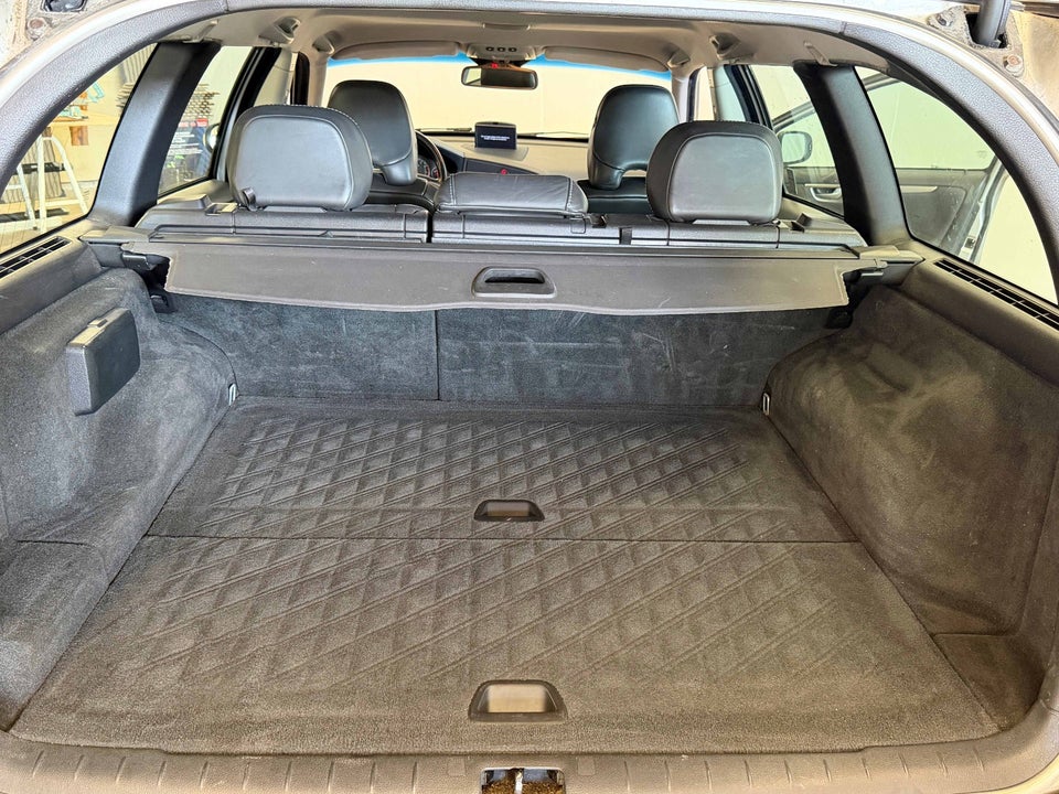 Volvo V70 2,4 170 Classic Momentum 5d