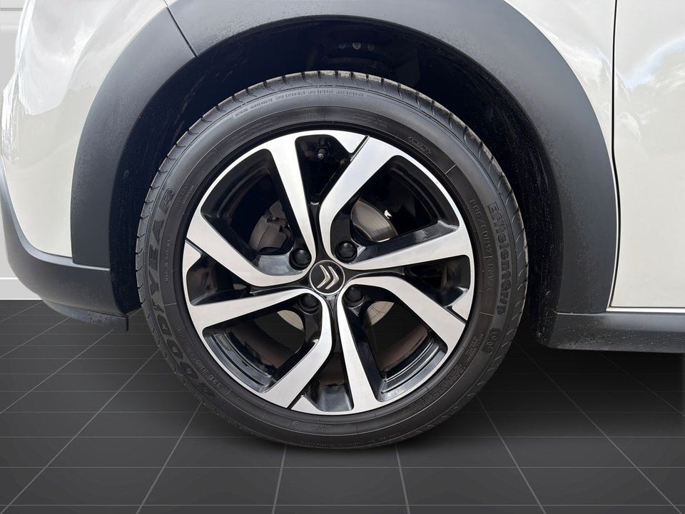 Citroën C3 1,2 PureTech 83 Shine Sport 5d