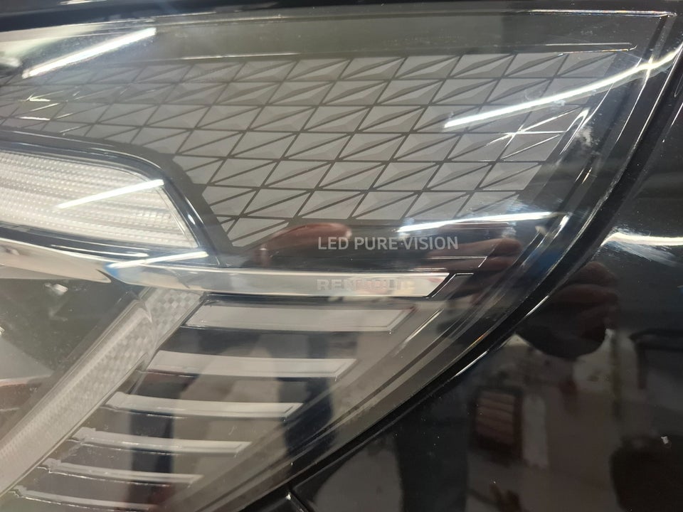 Renault Captur 1,3 TCe 155 Intens EDC 5d