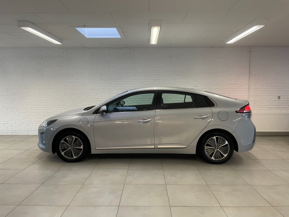 Hyundai Ioniq 1,6 PHEV Premium+ DCT 5d