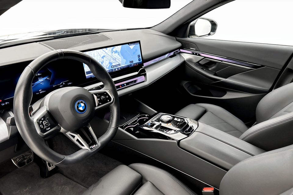 BMW i5 eDrive40 M-Sport 4d