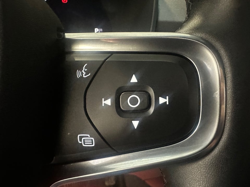 Volvo XC40 P6 ReCharge Ultimate 5d