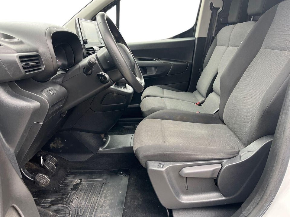 Toyota ProAce City 1,5 D 102 Medium Comfort 5d