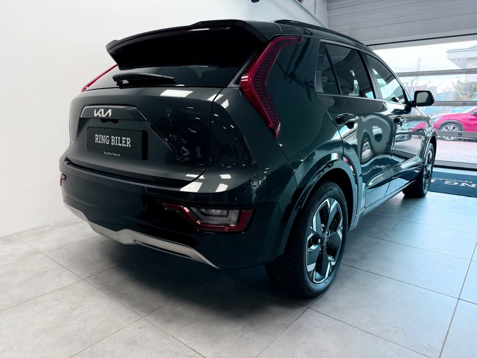 Kia Niro 64 EV Upgrade 5d