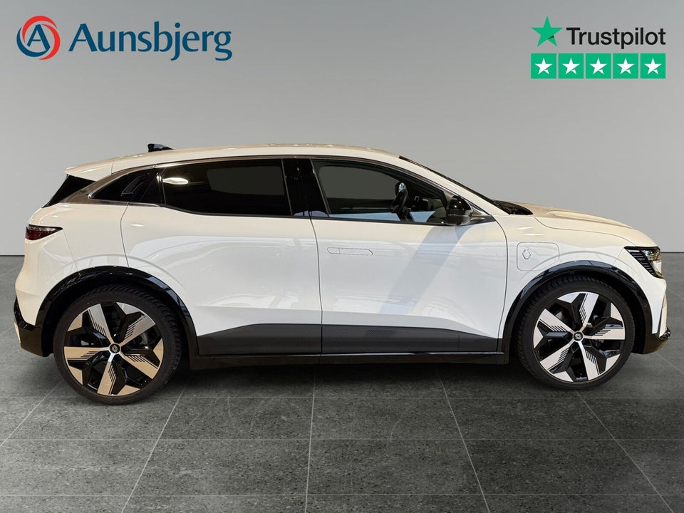 Renault Megane E-Tech 60 Techno 5d