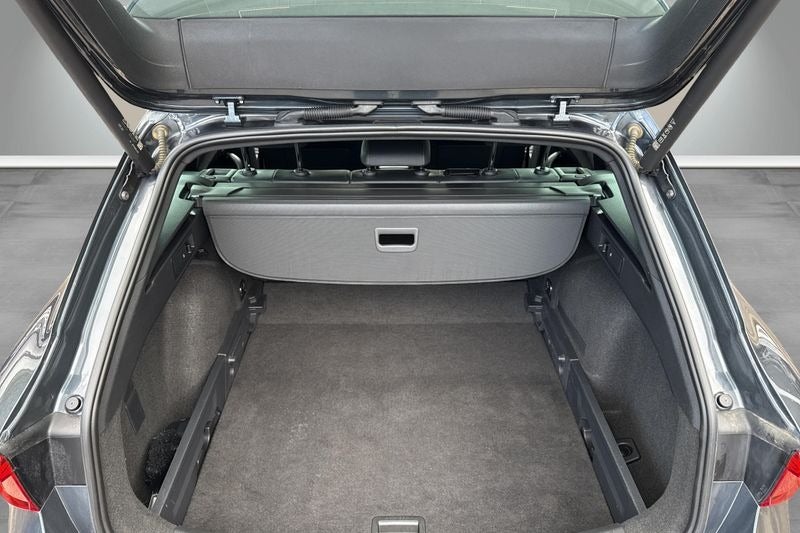 Cupra Leon 1,5 eTSi High Sportstourer DSG 5d