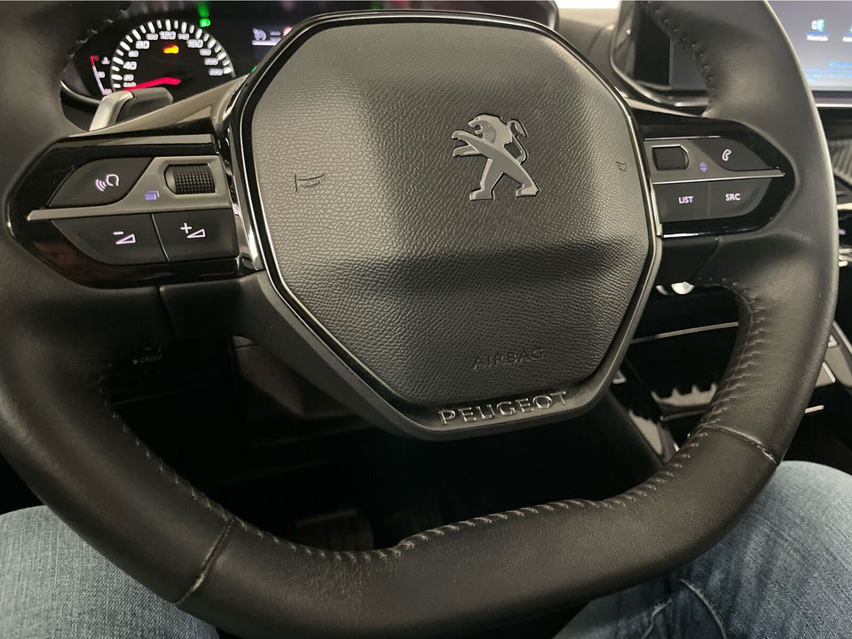 Peugeot 208 1,2 PureTech 100 Selection Sport EAT8 5d