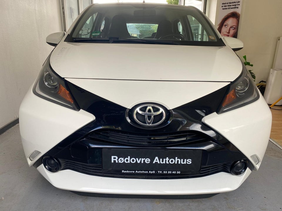 Toyota Aygo 1,0 VVT-i x-change 5d