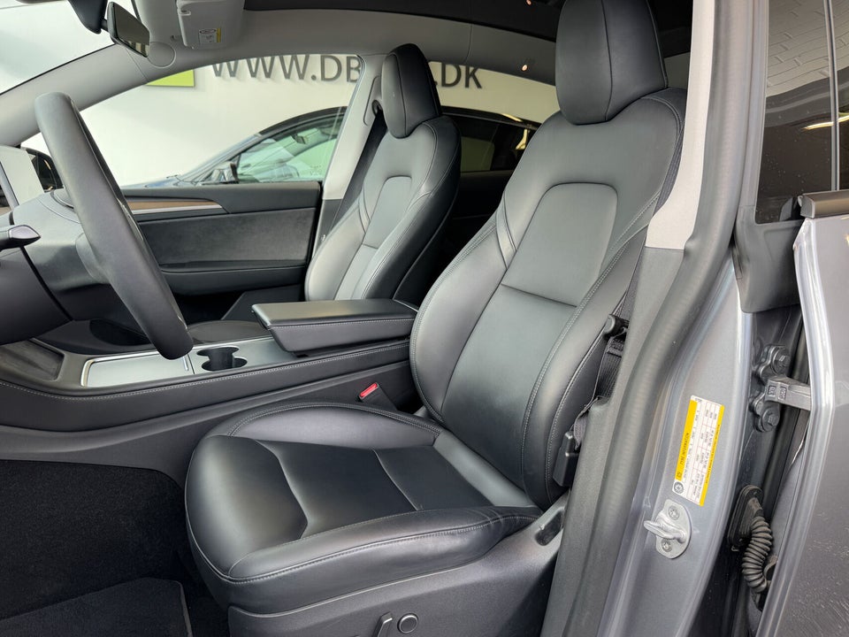 Tesla Model Y Long Range RWD 5d
