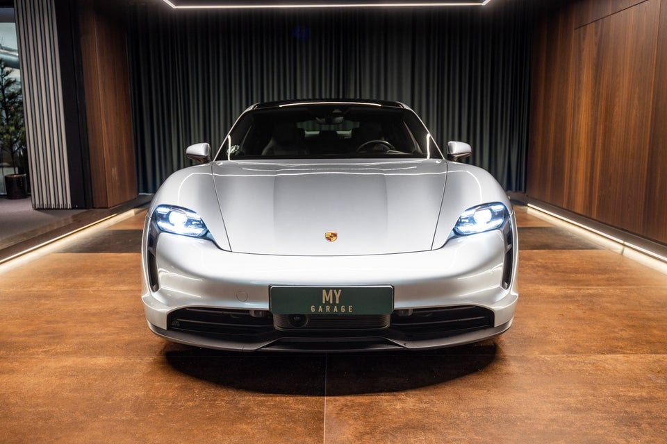 Porsche Taycan 4S 4d