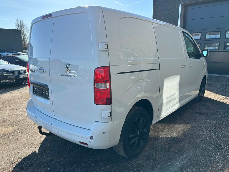 Peugeot Expert 2,0 BlueHDi 177 L2 Sport EAT8 Van