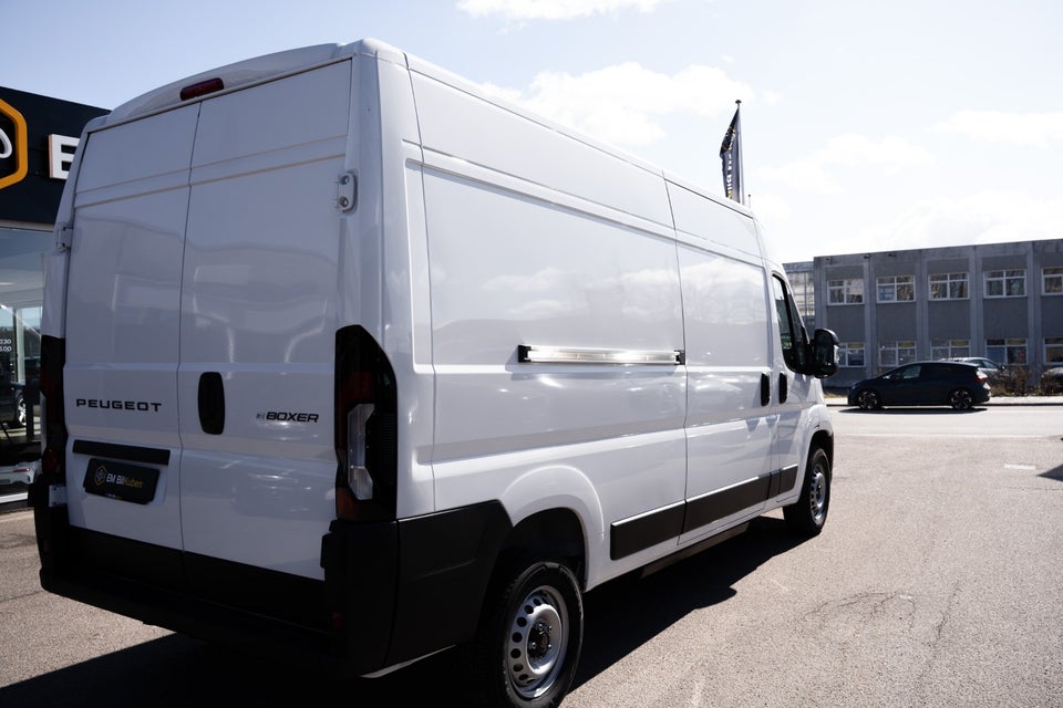 Peugeot e-Boxer 435 110 L3H2 Premium