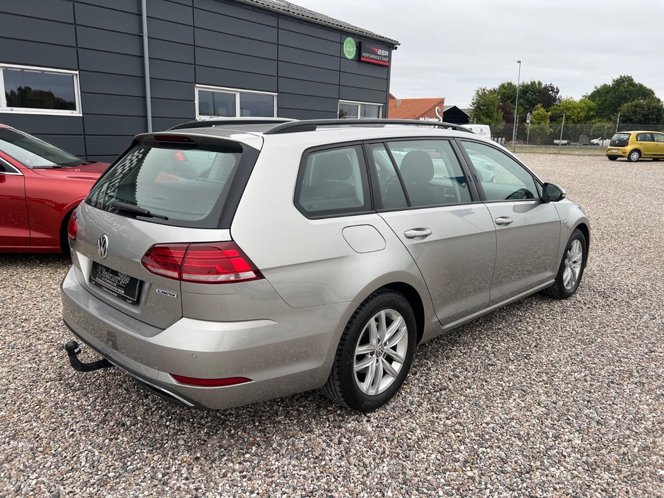 VW Golf VII 1,5 TSi 130 Comfortline Variant DSG 5d