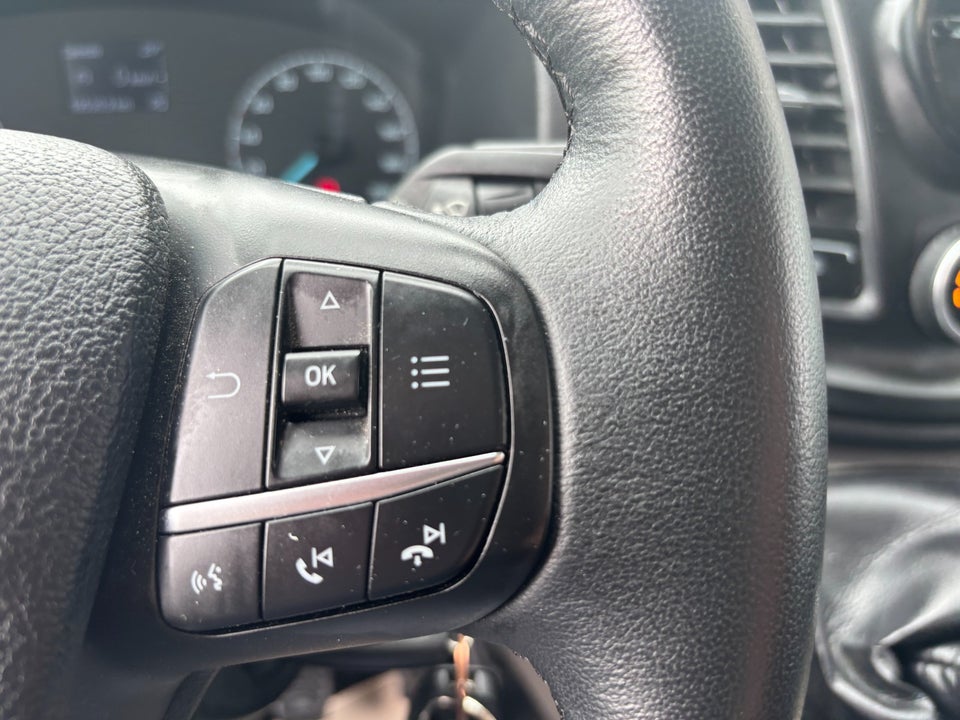 Ford Transit Custom Kombi 320S 2,0 TDCi 105 Trend