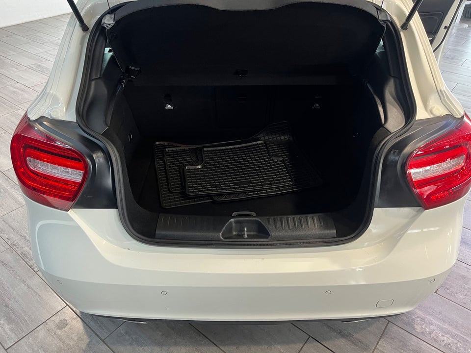 Mercedes A180 1,5 CDi Urban 5d