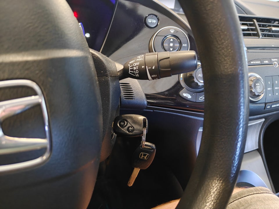 Honda Civic 1,8 Sport 5d