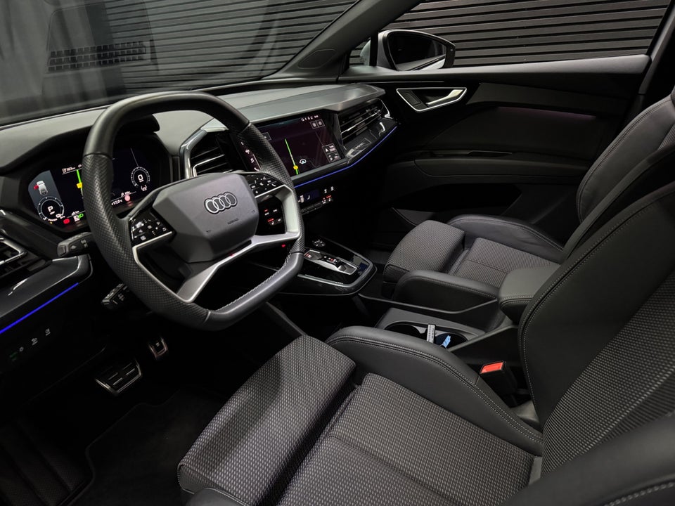 Audi Q4 e-tron 45 S-line 5d