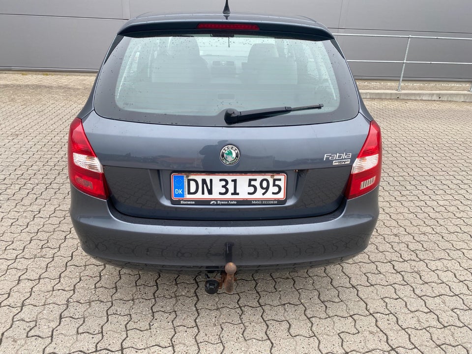 Skoda Fabia 1,4 16V Ambiente 5d