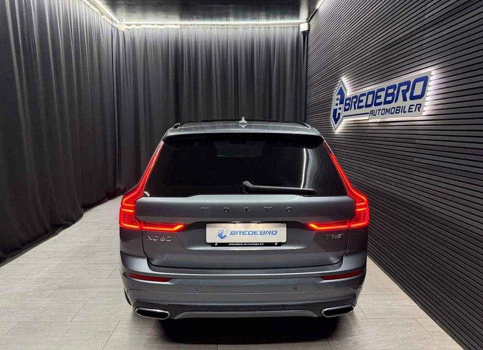 Volvo XC60 2,0 T8 ReCharge R-Design aut. AWD 5d