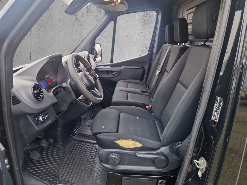 Mercedes Sprinter 316 2,2 CDi A2 Kassevogn RWD