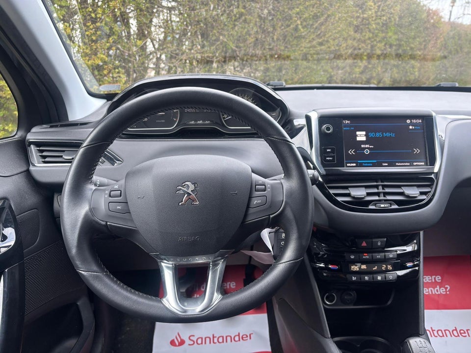 Peugeot 208 1,2 VTi 82 Allure 5d