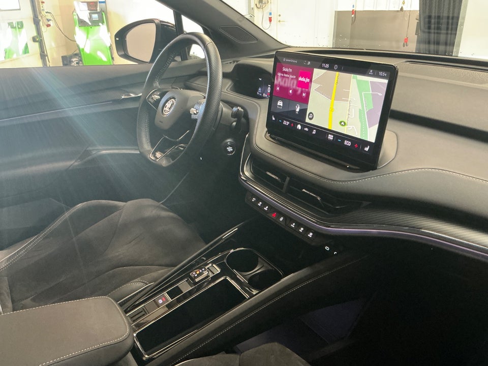 Skoda Enyaq 80x iV Sportline 5d