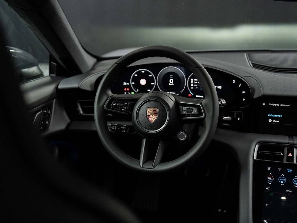 Porsche Taycan 4 Performance+ Cross Turismo 5d