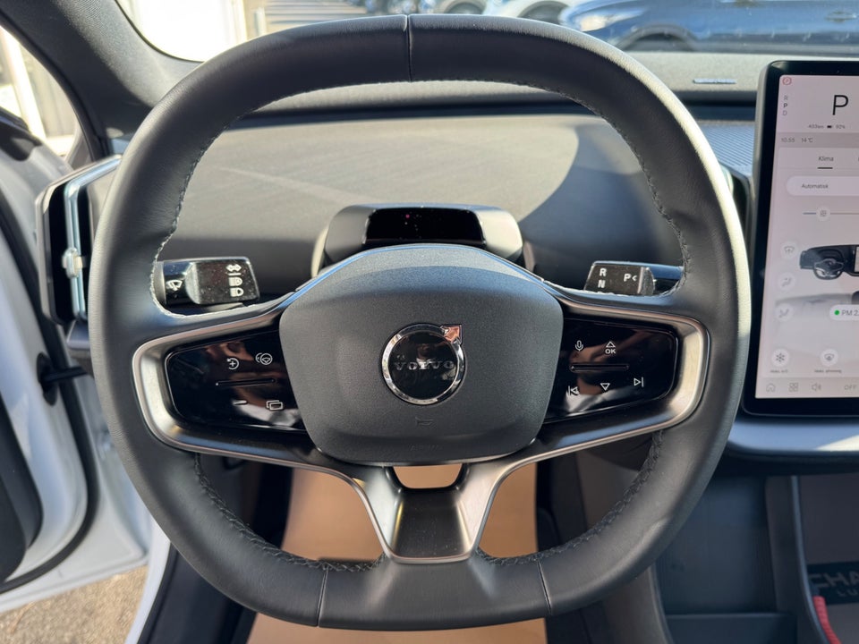 Volvo EX30 Extended Range Plus 5d