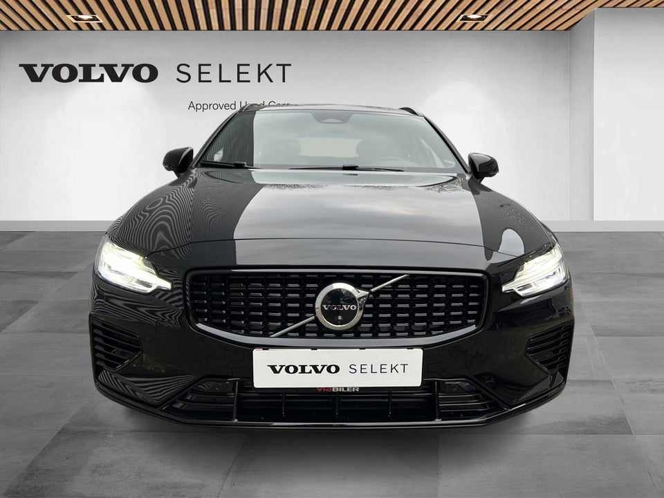 Volvo V60 2,0 T8 ReCharge Ultimate Dark aut. AWD 5d