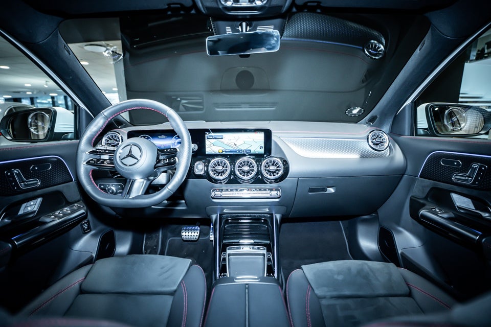 Mercedes EQA250+ AMG Premium 5d