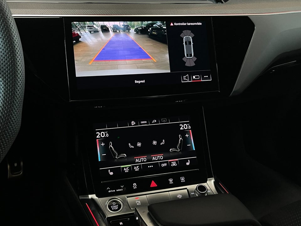 Audi Q8 e-tron 55 S-line Sportback quattro 5d