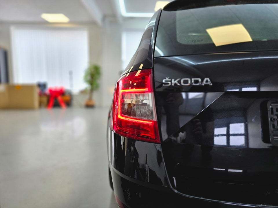 Skoda Octavia 1,5 TSi 150 Ambition Combi DSG 5d