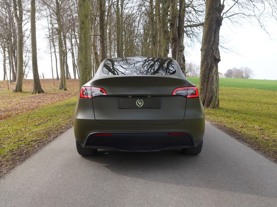 Tesla Model Y Long Range AWD 5d