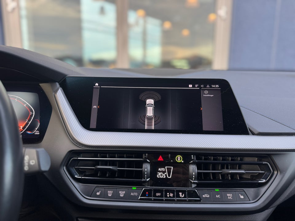 BMW 118i 1,5 M-Sport aut. 5d