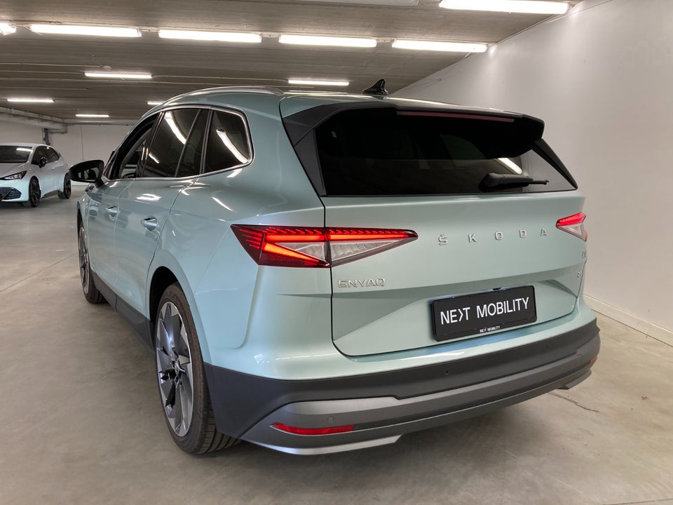 Skoda Enyaq 80 iV Lodge 5d