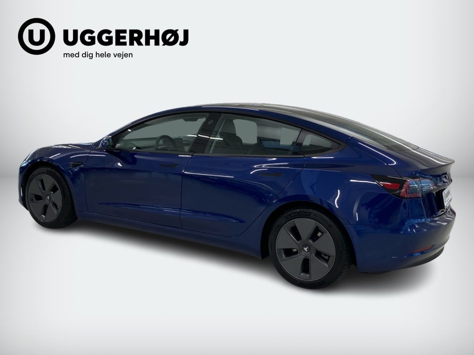 Tesla Model 3 Standard Range+ RWD 4d