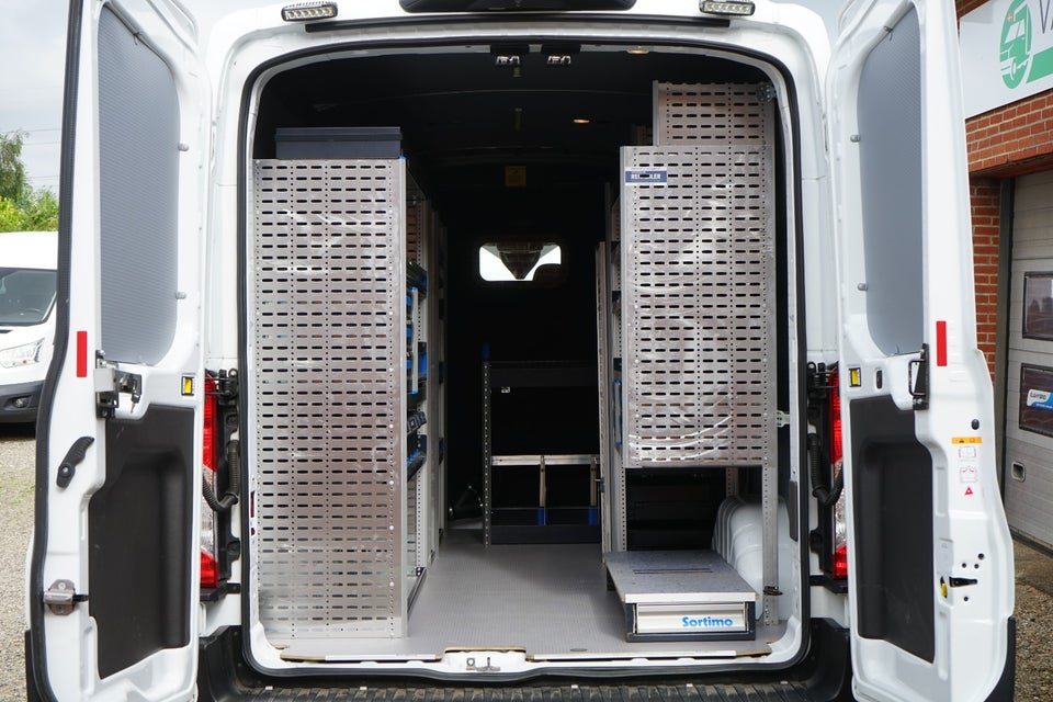 Ford Transit 350 L2 Van 2,0 TDCi 130 Trend H2 FWD