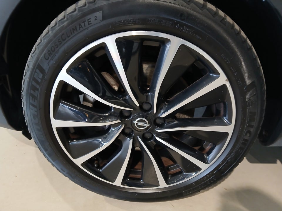 Opel Grandland X 1,6 Hybrid Cosmo Prestige aut. 5d