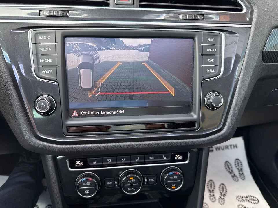 VW Tiguan 2,0 TDi 190 Highline DSG 4Motion Van 5d