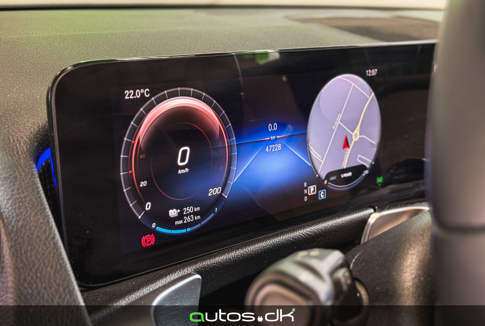 Mercedes EQB250+ Progressive 7prs 5d