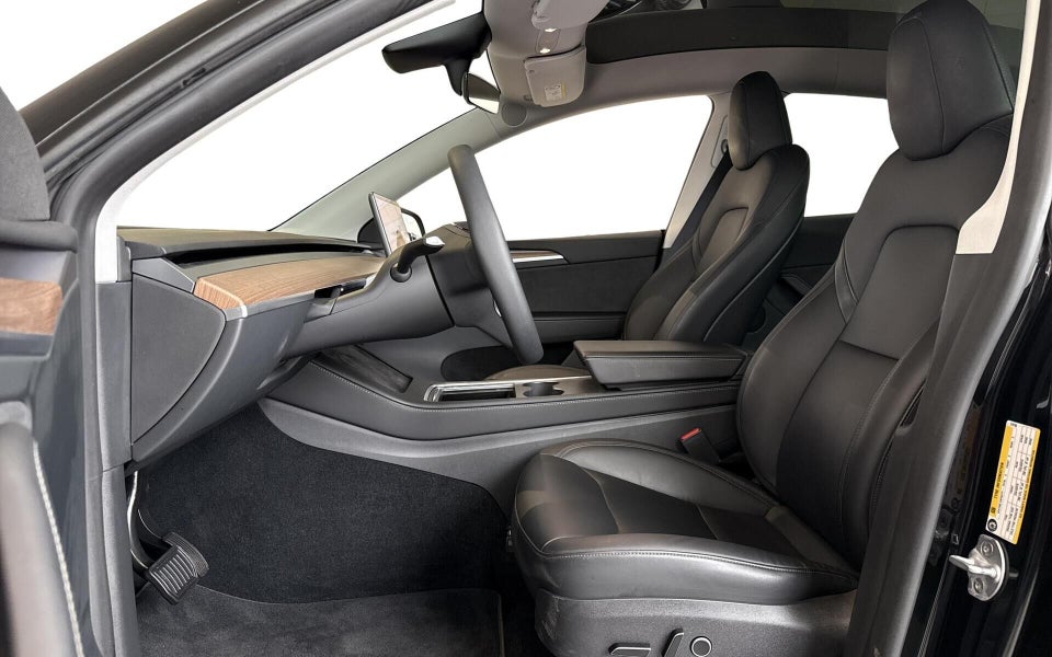 Tesla Model Y Long Range AWD 5d